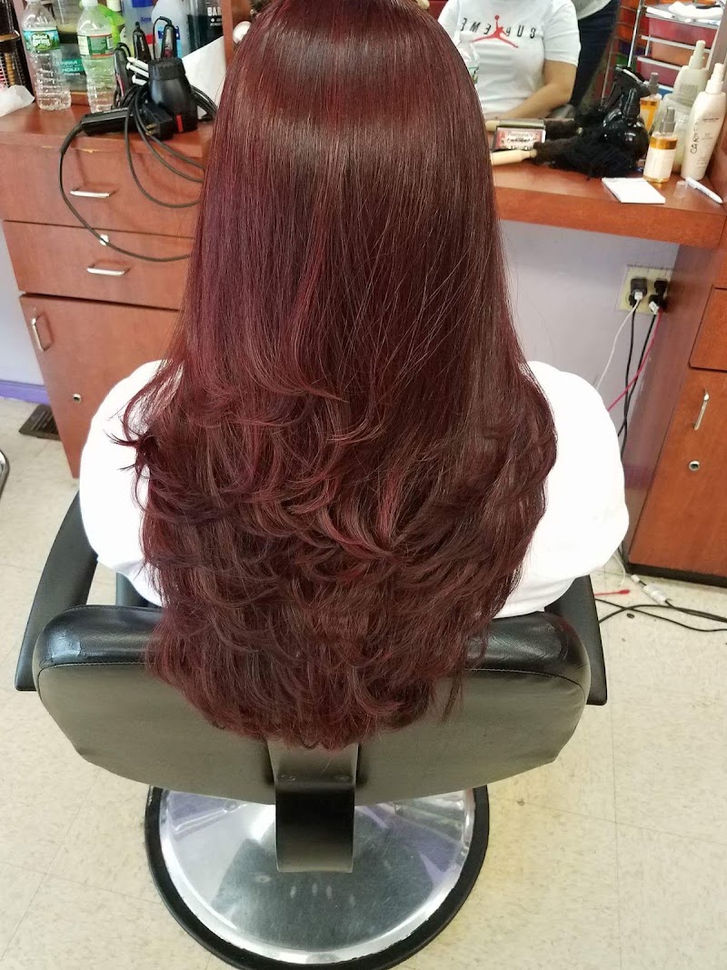 Ramona Beauty Salon, beauty salon in Pennsauken, NJ, photo 2 of 10
